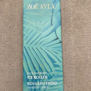 Never opened Zoe Ayla Face Roller